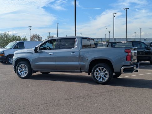 Certified 2022 Chevrolet Silverado 1500 LTZ w/ LTZ Premium Package image 4