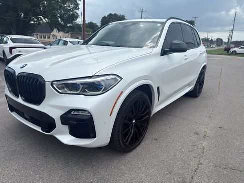 Used 2020 BMW X5 M50i w/ Executive Package AWD/4WD image 11
