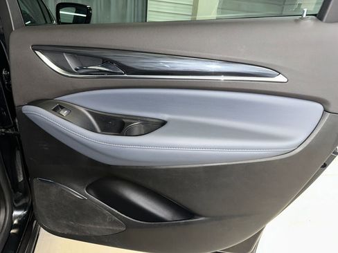 Certified 2024 Buick Enclave Essence w/ Experience Buick Package image 31