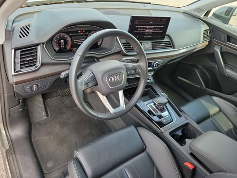 Used 2024 Audi Q5 2.0T Premium Plus AWD/4WD image 8