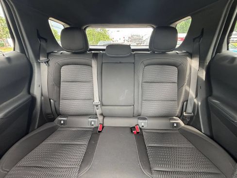 Used 2025 Chevrolet Equinox LT FWD image 38