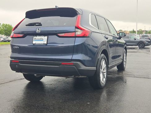 Certified 2024 Honda CR-V EX image 9