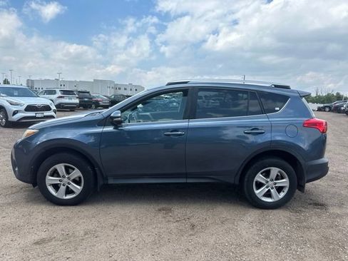 Used 2013 Toyota RAV4 XLE AWD/4WD image 2