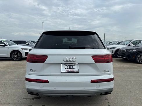 Used 2017 Audi Q7 3.0T Premium Plus AWD/4WD image 4