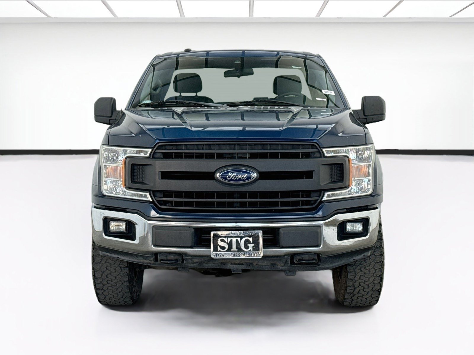 Used 2019 Ford F150 XL w/ Equipment Group 101A Mid AWD/4WD image 2