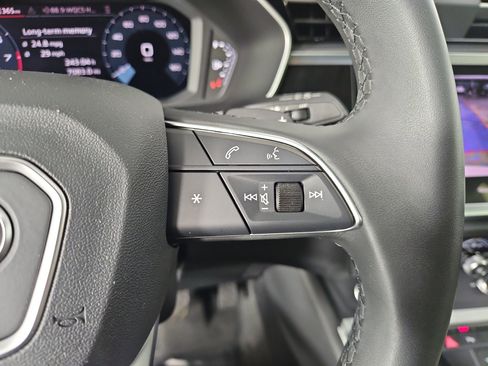 Certified 2025 Audi Q3 2.0T Premium w/ Convenience Package image 28