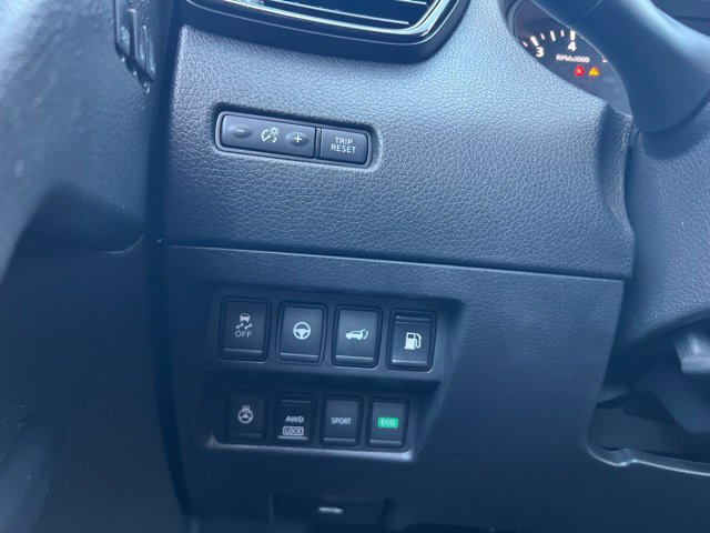 Used 2019 Nissan Rogue SL w/ Premium Package AWD/4WD image 21