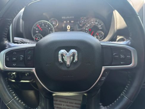Used 2023 RAM 1500 Big Horn AWD/4WD image 8