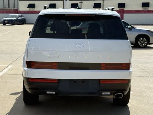 Used 2024 Hyundai Santa Fe SEL FWD image 5