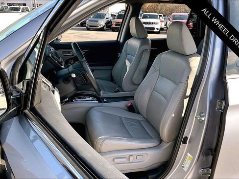 Used 2019 Honda Pilot Elite image 20