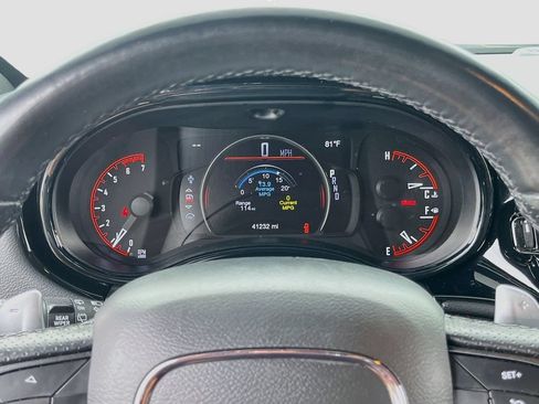 Used 2024 Dodge Durango R/T RWD image 12