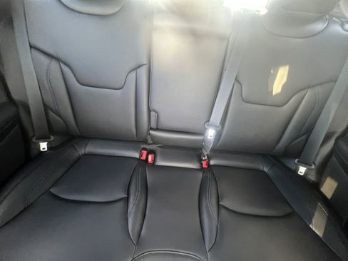 New 2026 Jeep Compass Limited image 5