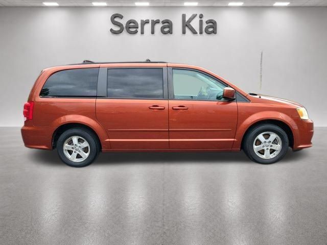 Used 2012 Dodge Grand Caravan SXT FWD image 26