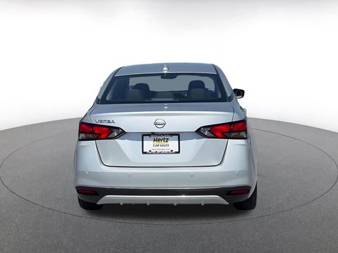 Used 2025 Nissan Versa SV FWD image 12