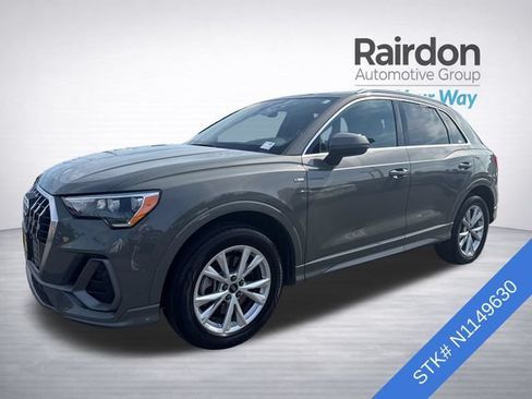 Used 2022 Audi Q3 2.0T Premium AWD/4WD image 3