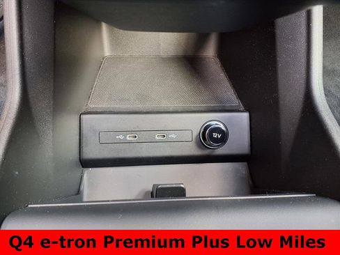 Used 2023 Audi Q4 e-tron Premium Plus w/ Premium Plus image 24