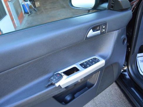 Used 2011 Volvo S40 T5 w/ Preferred Pkg image 50