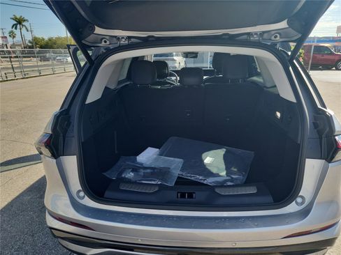 New 2026 Lincoln Nautilus Reserve image 19