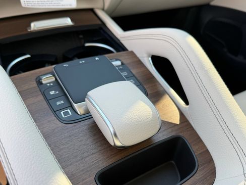 New 2026 Mercedes-Benz GLE 450 4MATIC image 24