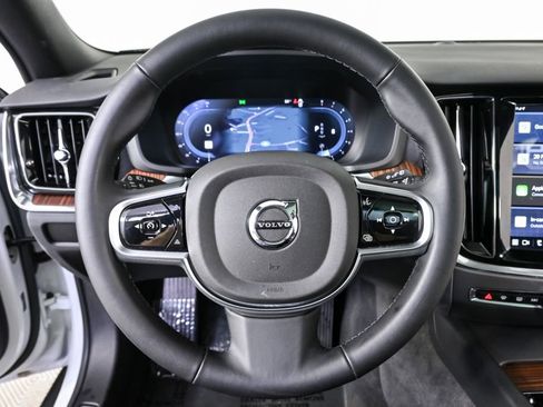 Certified 2025 Volvo V60 B5 Cross Country Plus image 10