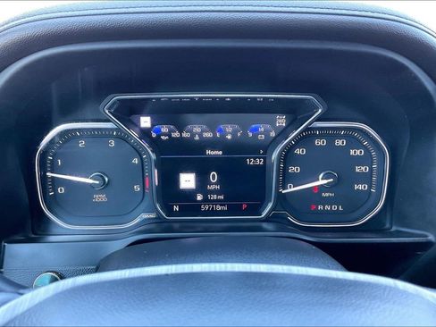 Used 2022 GMC Sierra 3500 Denali image 12