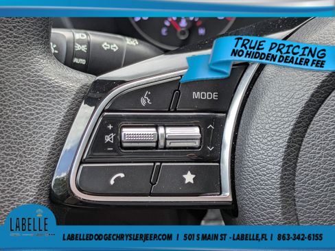 Used 2024 Kia Forte LXS FWD image 25