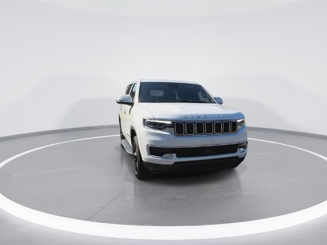 Used 2022 Jeep Wagoneer Series I w/ Convenience Group I AWD/4WD image 3