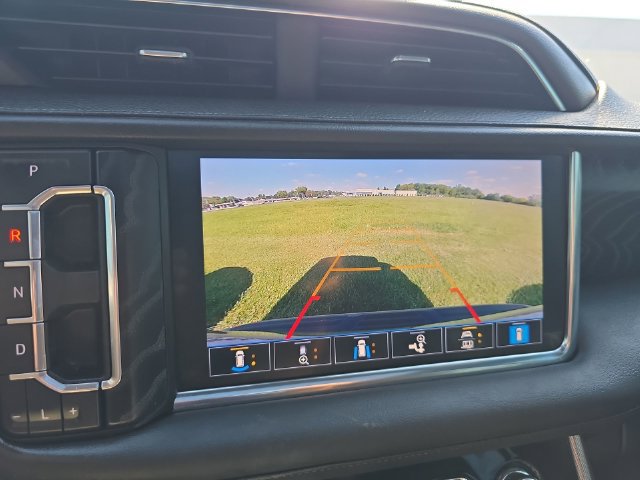 Used 2021 GMC Yukon Denali w/ Denali Premium Package AWD/4WD image 15