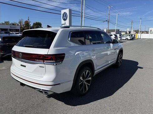 New 2026 Volkswagen Atlas SEL Premium R-Line AWD/4WD image 6