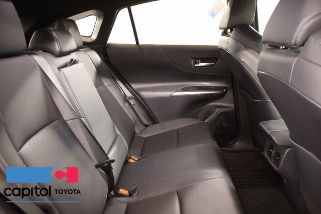 Used 2021 Toyota Venza XLE w/ Softex Package AWD/4WD image 30