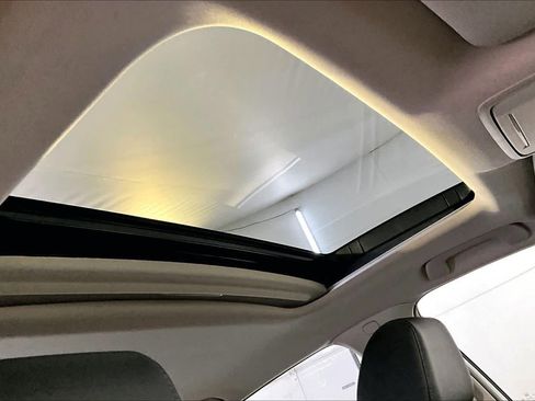 Used 2024 Honda Civic Touring image 14