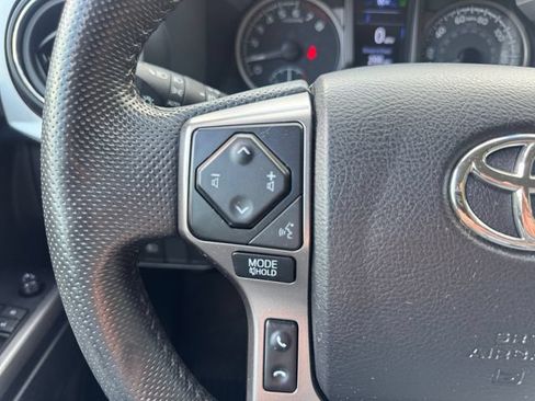 Used 2022 Toyota Tacoma SR5 w/ Technology Package AWD/4WD image 13