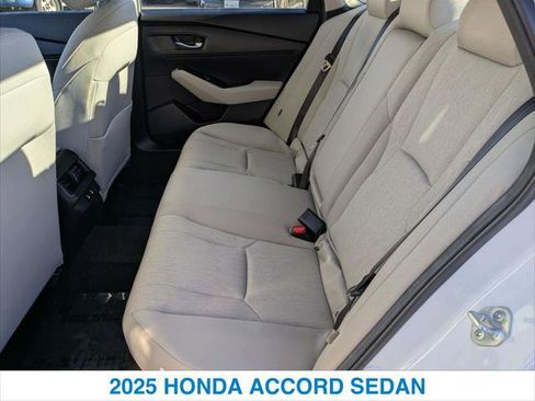 Used 2025 Honda Accord SE image 22