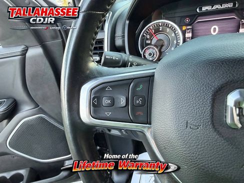 Used 2023 RAM 1500 Laramie AWD/4WD image 15
