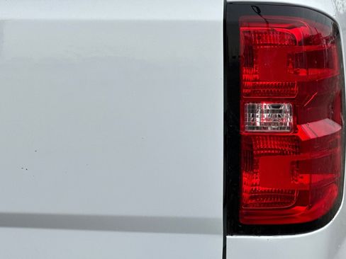 Used 2018 Chevrolet Silverado 1500 Custom w/ Custom Convenience Package image 45