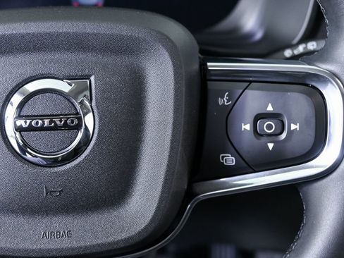 Used 2026 Volvo XC40 B4 Plus w/ Protection Package Premier image 11