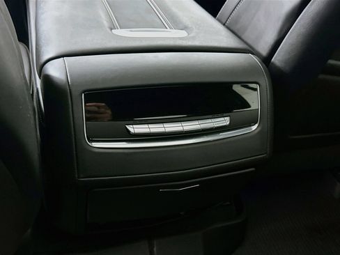 Used 2024 Cadillac Escalade Sport Platinum w/ LPO, Floor Liner Package AWD/4WD image 29