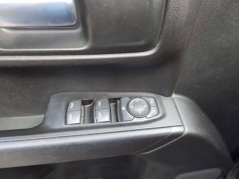 Used 2019 Chevrolet Silverado 1500 Custom Trail Boss w/ Custom Convenience Package image 16