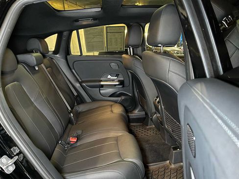 Used 2026 Mercedes-Benz GLA 250 4MATIC image 14