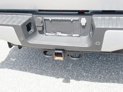 Used 2024 Ford F250 Lariat w/ Lariat Ultimate Package AWD/4WD image 38