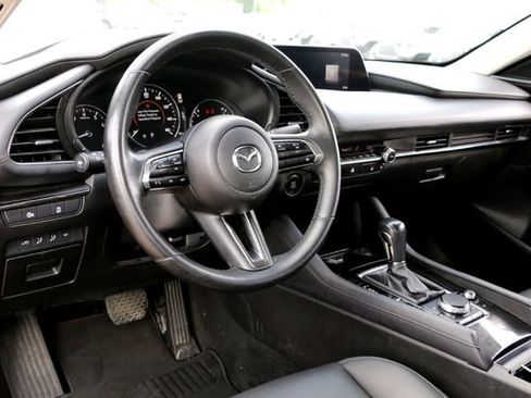 Used 2024 MAZDA MAZDA3 s FWD image 9