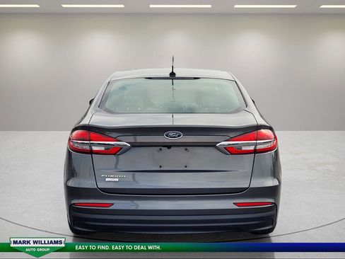 Certified 2019 Ford Fusion S FWD image 5