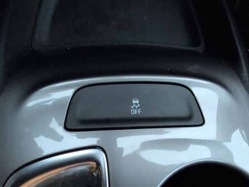 Used 2017 Chevrolet Malibu LS image 24