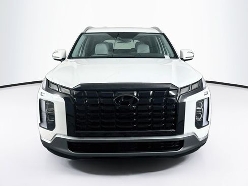 Used 2025 Hyundai Palisade SEL FWD image 2