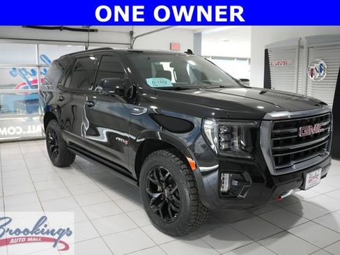 Used 2022 GMC Yukon AT4 w/ Technology Package AWD/4WD image 1