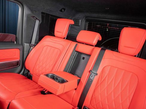 Used 2025 Mercedes-Benz G 63 AMG 4MATIC image 16