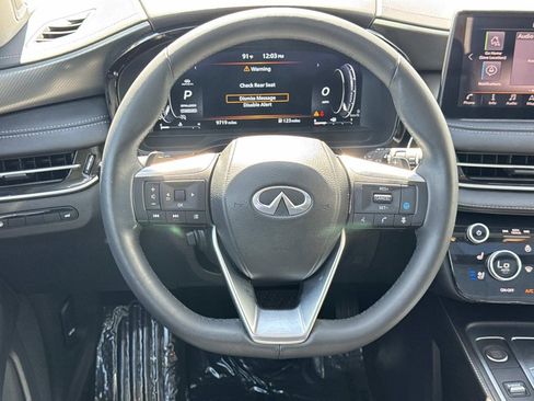 Certified 2025 INFINITI QX60 Luxe FWD image 9