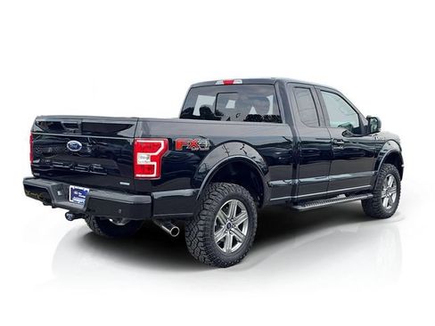 Used 2018 Ford F150 XLT w/ Equipment Group 302A Luxury AWD/4WD image 4