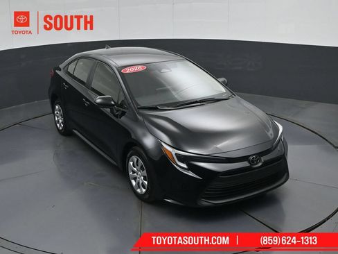 Used 2026 Toyota Corolla LE FWD image 47