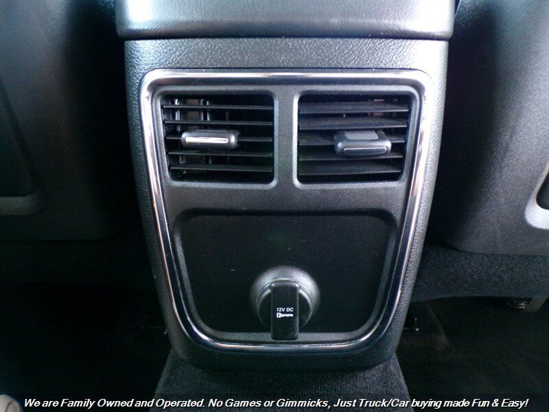 Used 2014 Dodge Charger SXT RWD image 30
